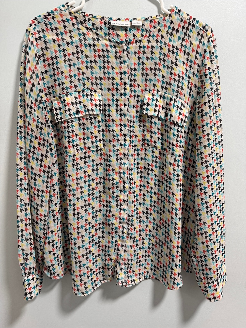 Liz Claiborne Multi-Color Houndstooth Button-Front Shirt Long Sleeved